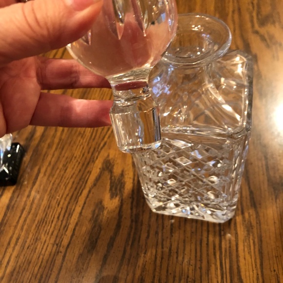 Crystal Whisky Decanter - Regal - Picture 6 of 6